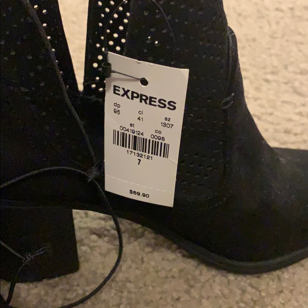 Booties - Picture 6 of 6